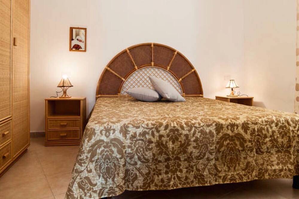 Entire apartment, Ulysses Apartment 5P in Sperlonga, Latina Province