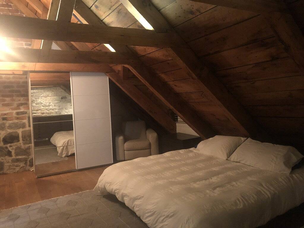 Incredible historic heritage home of 2700 sq ft. Perfect for family gatherings! in Québec (Stadt), Québec