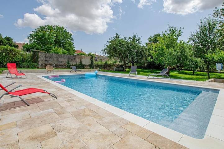 Location de vacances pour 6 personnes, avec jardin dans Villenauxe-la-Grande