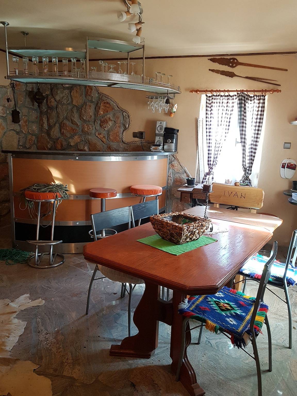 Ganze Wohnung, Studio Appartement mit Terrasse und Meerblick Baric Draga, Karlobag As-16148-b in Baric Draga, Naturpark Velebit