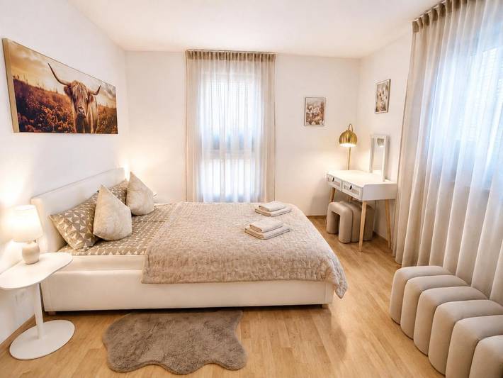 Ferienhaus für 9 Personen, mit Terrasse und Garten sowie Sauna in Neuss - 4