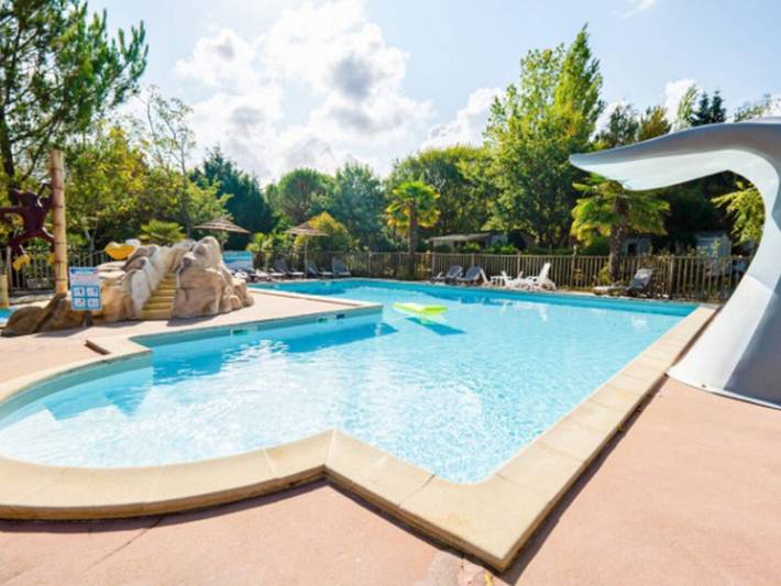 Mobil home pour 4 personnes, avec terrasse et piscine à Grayan-et-l'Hôpital - 4