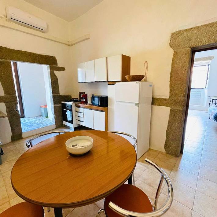 Gîte pour 4 personnes, avec balcon et vue à Tempio Pausania - 3