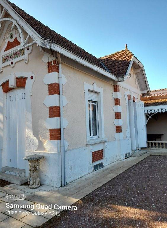 Cottage pour 4 personnes, avec terrasse et jardin dans Office De Tourisme De Soulac