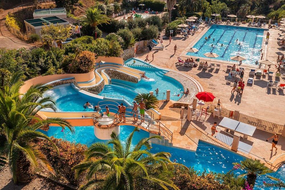 Camping Village Rosselba Le Palme Mobilehome Comfort for 4 persons in Magazzini, Portoferraio