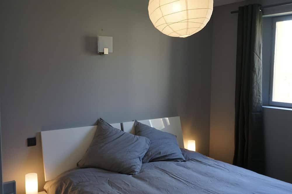 Gîte de Sommelonge proche grignan avec piscine privée in Donzère, Région de nyons