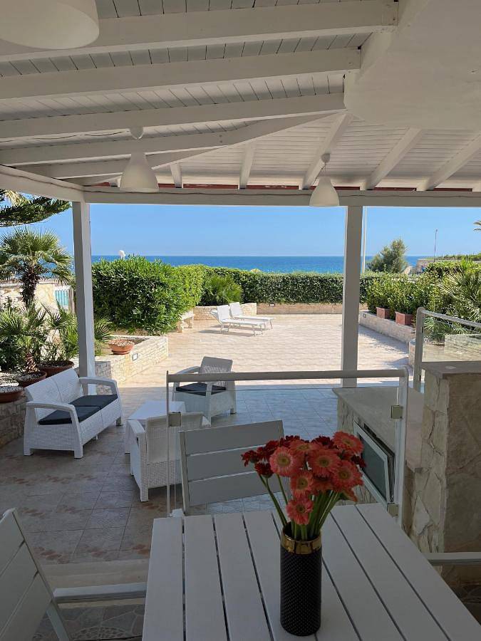 Villa per 5 persone, con Balcone e Terrazza nonché Giardino e Piscina a Palo del Colle
