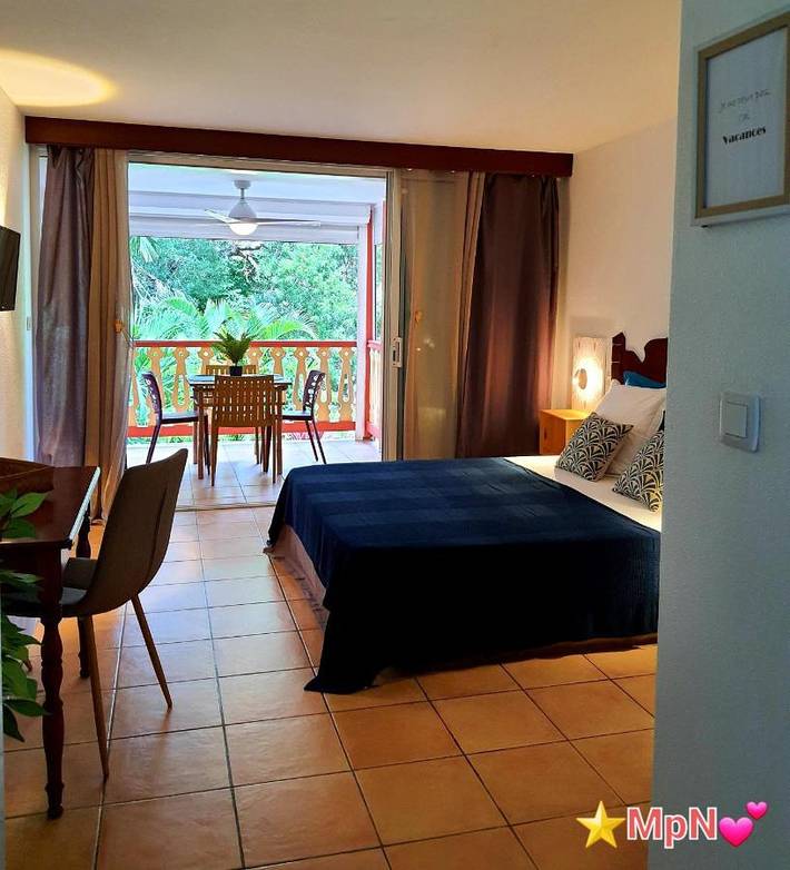 Gîte pour 2 personnes, avec piscine et jardin dans Anse Caritan - 4