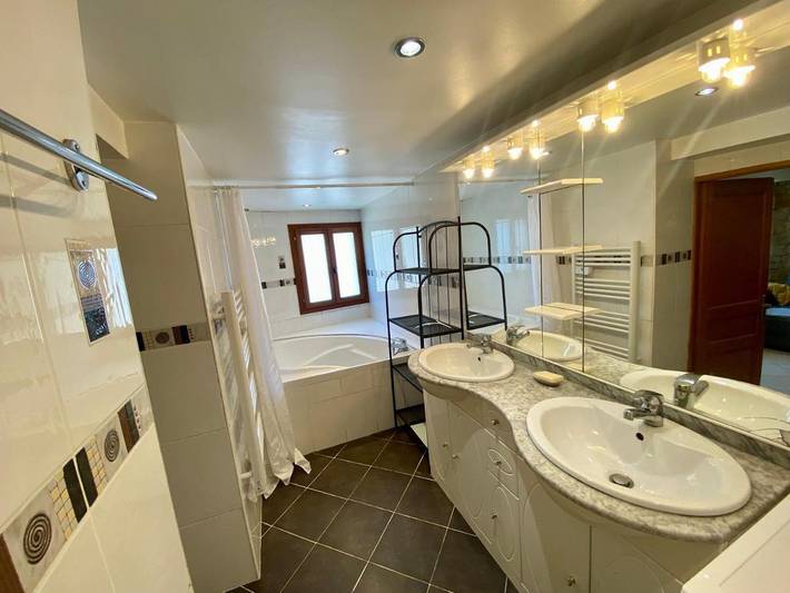 Gîte pour 6 personnes, avec balcon dans Bowling Acropolis Nice - 3