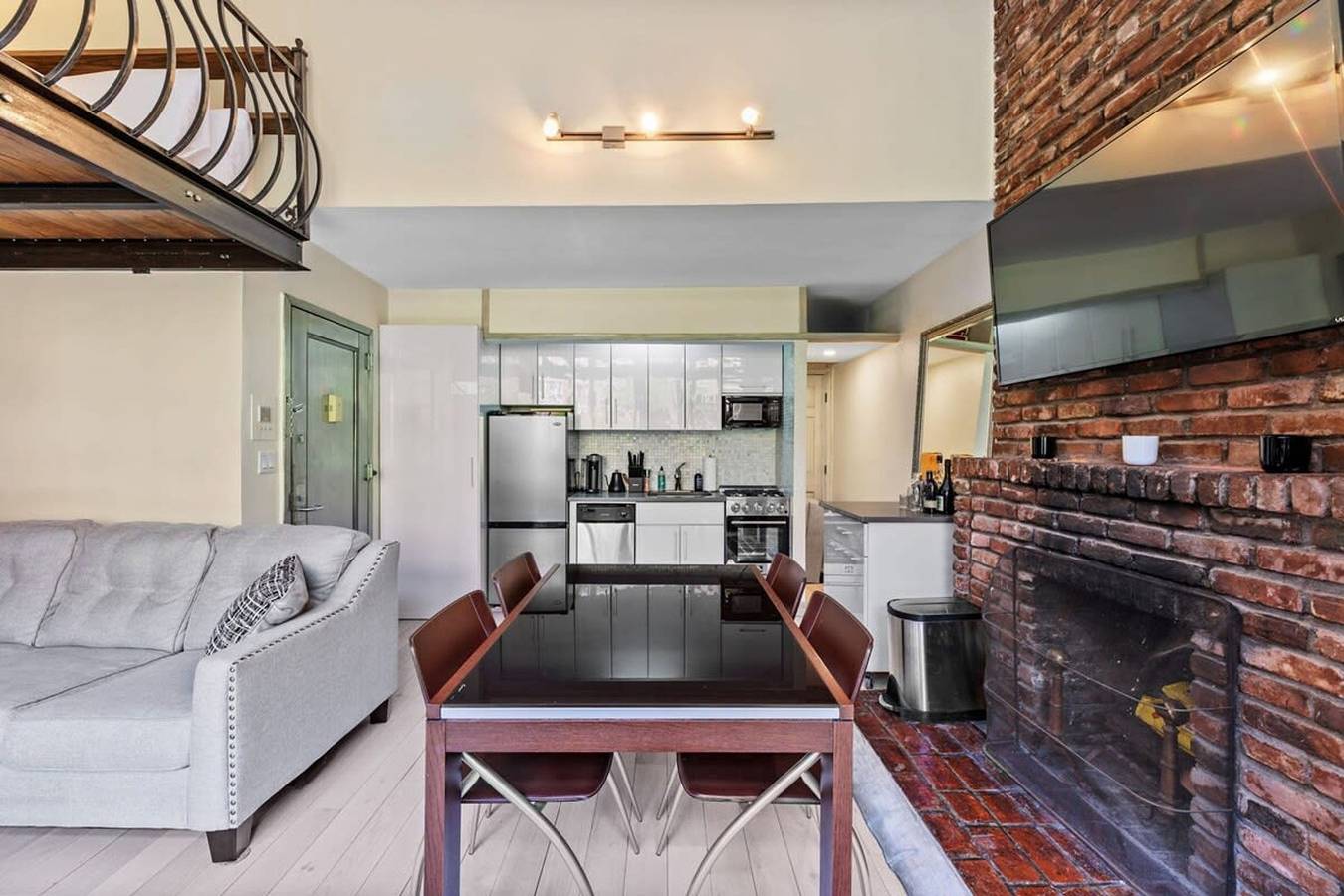 Apartamento entero, Charles Court Ii by Rovetravel   West Village Loft in Manhattan, Nueva York