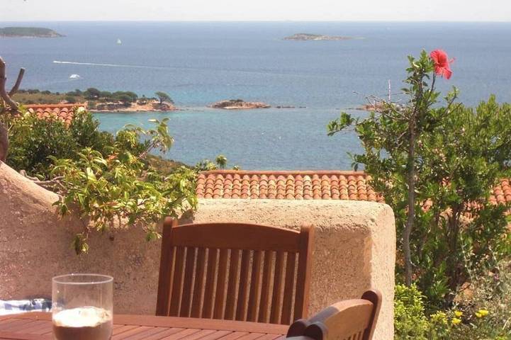 Vakantiehuis voor 7 personen, with zwembad and tuin as well as terras in Porto-Vecchio