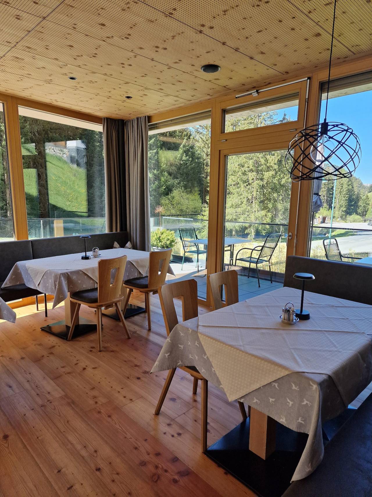 Vierbettzimmer "Arnika" in Ochsengarten, Haiming