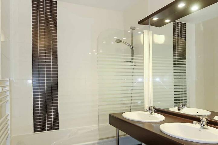 Gîte pour 6 personnes, avec piscine ainsi que terrasse et balcon/terrasse, animaux acceptés dans Golf Club des Sables d'Or - 3