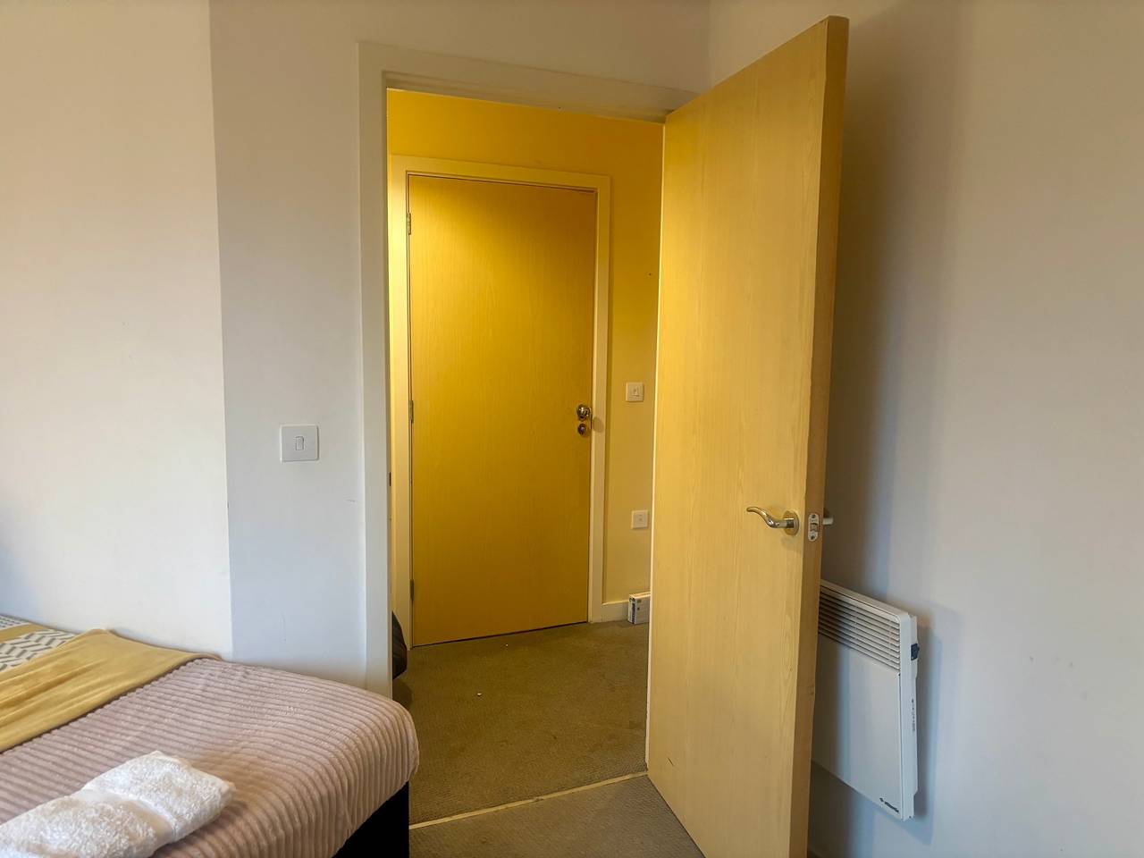 Entire holiday apartment, Cosy Flat in Wolverhampton in Wolverhampton, Birmingham Area