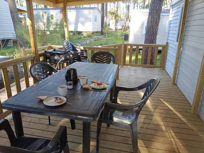 Camping pour 4 personnes, avec jacuzzi et piscine ainsi que jardin et sauna à Seignosse - 4