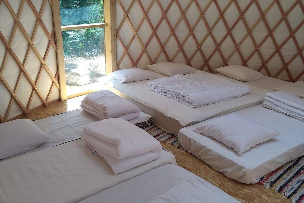 Yourte Dans les Pyrénées Nuit Étoilée in Ax-les-Thermes, Französische Pyrenäen