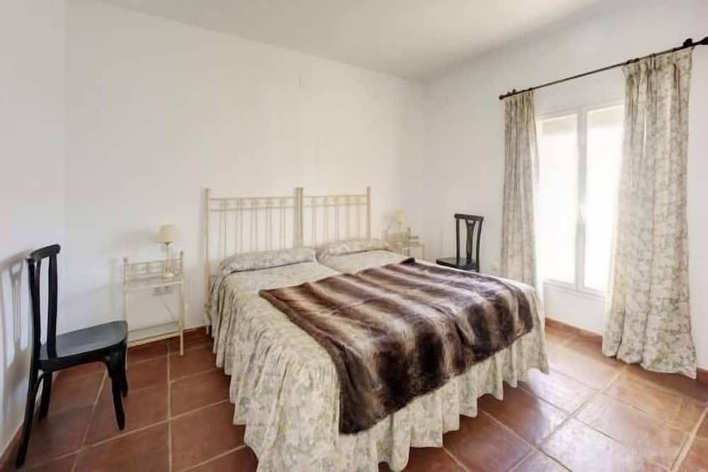 Casa Rural Trasperique para 12 personas in Sanlúcar la Mayor, Provincia de Sevilla