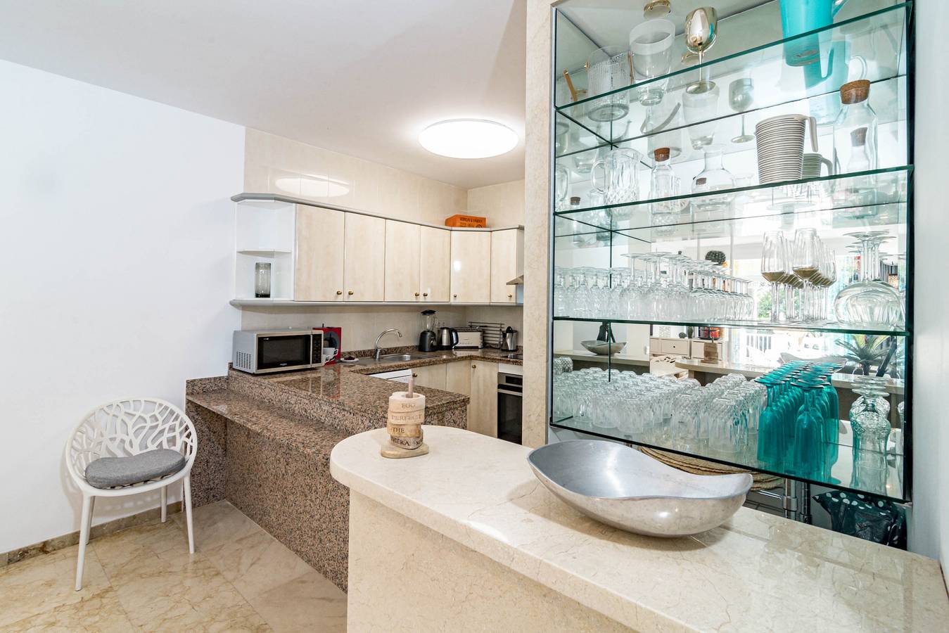 Agrupadas 10 in Marbella West, Marbella