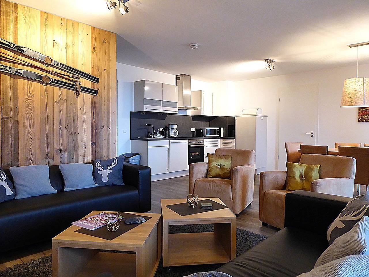 Ganze Wohnung, Mountain Lodge Wifi 6Pers am Skilift Postwiese in Neuastenberg, Winterberg
