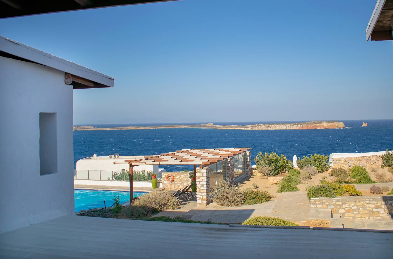 Villa 110 m2 in Agia Irini, walking distance to beach with pool access, 7 guests in Sarakiniko, Paros