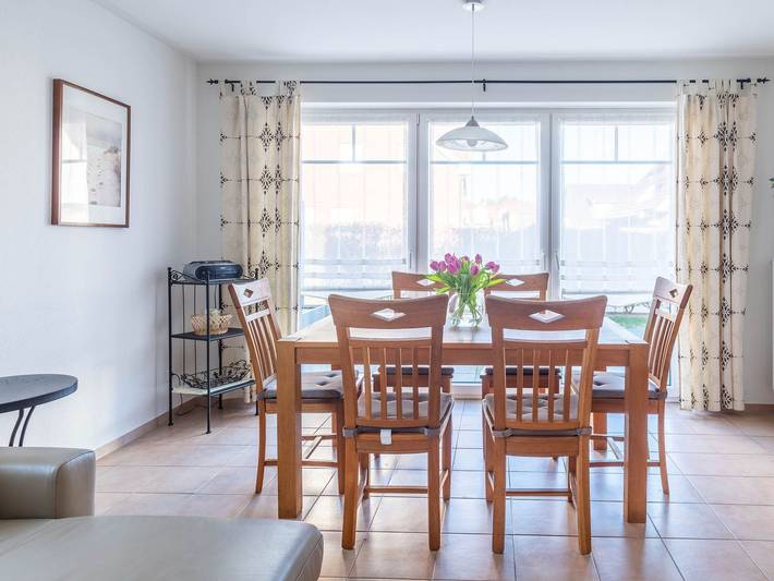 Ferienhaus für 6 Personen, mit Garten und Terrasse in Boltenhagen - 3