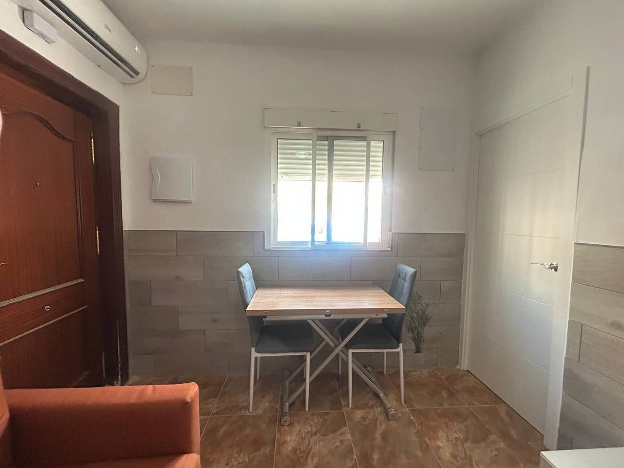 Ganze Wohnung, Apartment 'La Caprichosa' mit Wlan und Klimaanlage in Almería, Costa de Almería