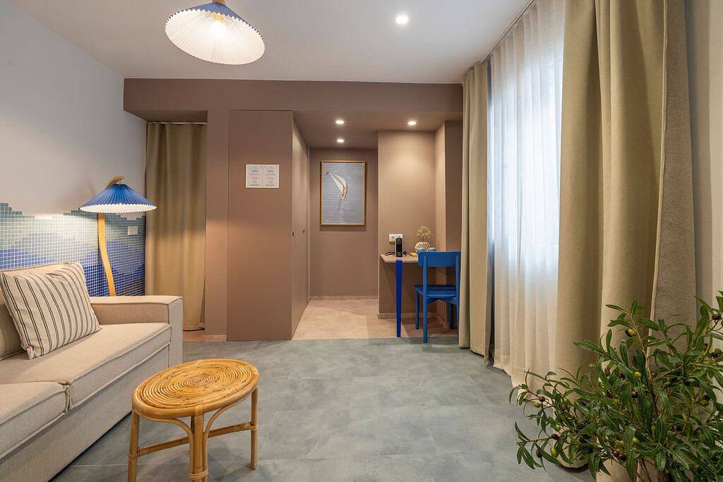 Cabanyal Rooms by Vlc Host 7 in Valencia, Costa de Valencia