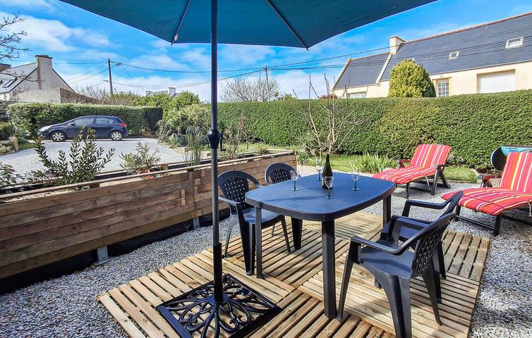 Appartement de luxe sur la plage avec lave-linge, WiFi et parking in Saint-Pabu, Région de Brest