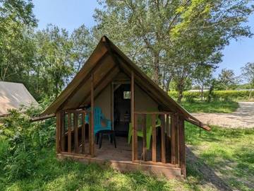 Camping für 2 Personen in Plomeur, Finistère, Bild 1