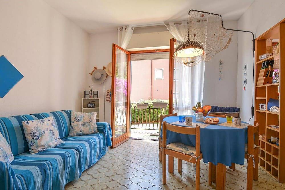 Apartamento entero, Apartamento frente a la playa in San Bartolomeo al Mare (City), San Bartolomeo al Mare
