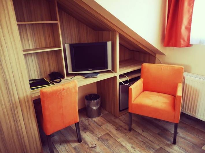 Jöckel Hotel und Gastronomie - Einzelzimmer in Nieder-Moos, Freiensteinau