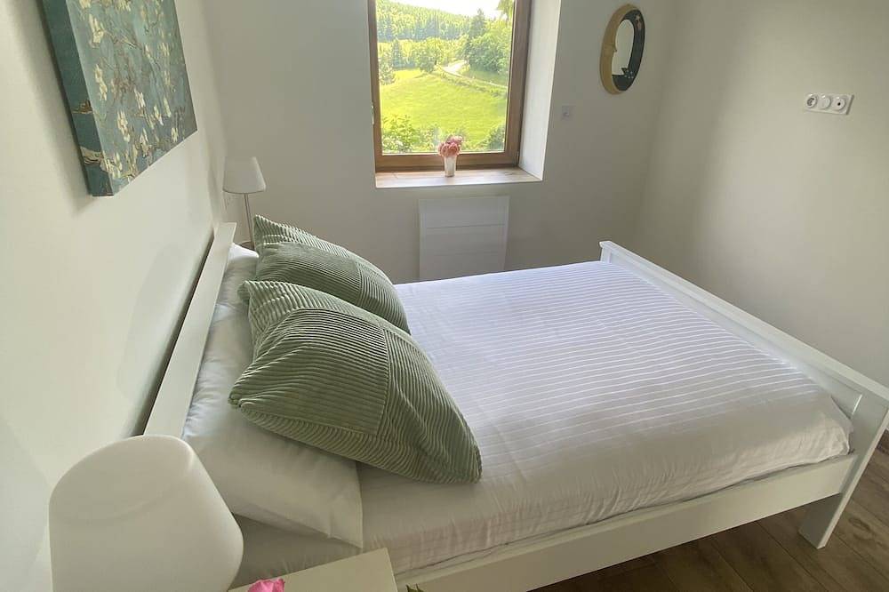 Paradis des amoureux de la nature : Balades et détente au gîte in Chamelet, Beaujolais