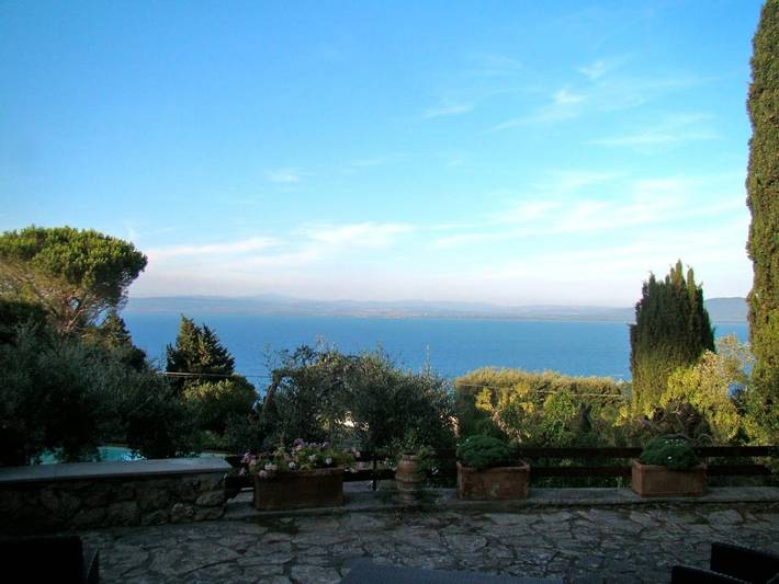 Ferienhaus für 8 Personen, mit Terrasse und Garten sowie Pool und Ausblick in Porto Santo Stefano - 3