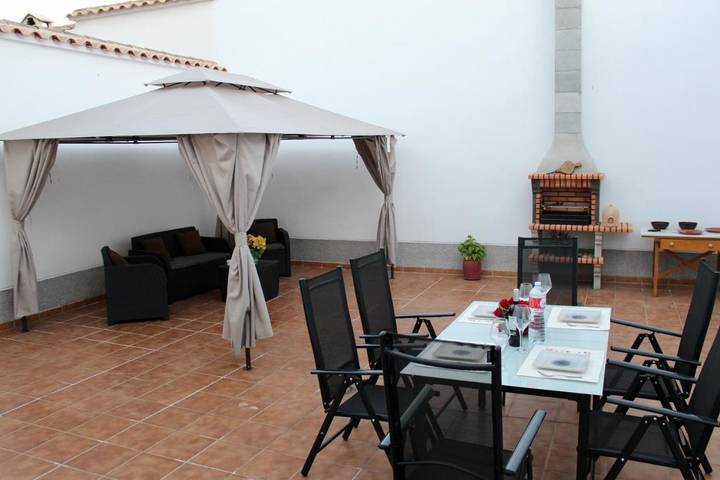 Apartamento para 10 personas, con Balcón además de Terraza y Vistas en Almagro