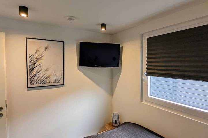 Hausboot für 4 Personen, mit Terrasse in Wangerland - 3