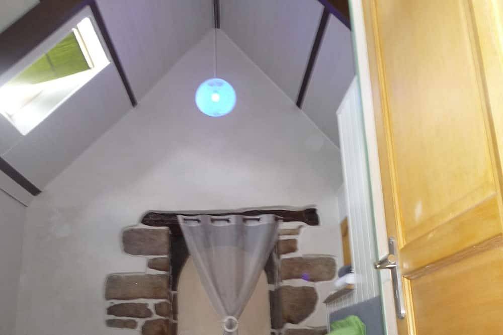 Le Bulot Small detached house with garden located in a quiet cul-de-sac in Riec-sur-Belon, Region de Quimper