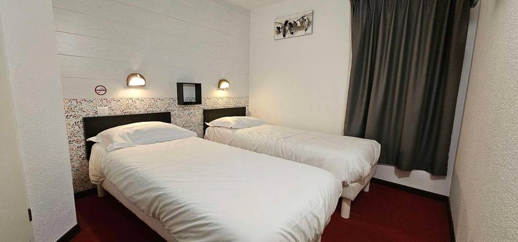 Hôtel pour 3 personnes, avec vue et jardin, animaux acceptés à Le Sequestre - 2