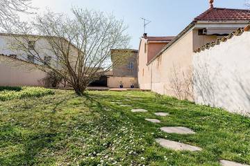 Gîte pour 2 Personnes dans Lancié, Beaujolais, Photo 4