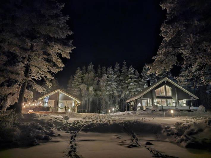 Ferienhaus für 8 Personen, mit Terrasse und Garten sowie Sauna und Seeblick