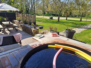 Location de vacances pour 8 personnes, avec terrasse et jardin à Telgruc-sur-Mer