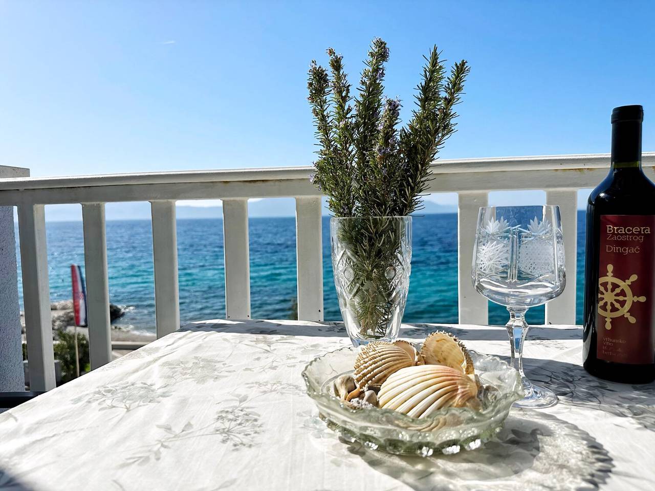Ganzes Studio, Apartments Mira in Babićeva plaža, Zaostrog