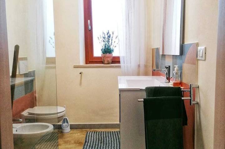 Cosy house in a small borgo surrounded by Italian olive orchards w mountain view in Castilenti, Teramo Province