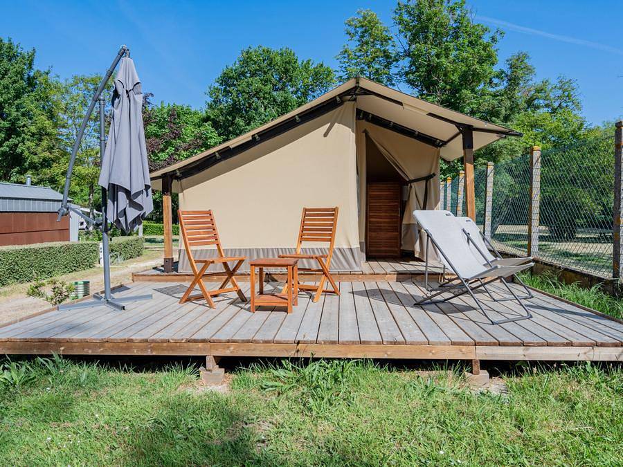 Campovillage - Safarizelt 2 personen - Ungewöhnliches Zelt - 9 m² in Vierzon, Vierzon Region