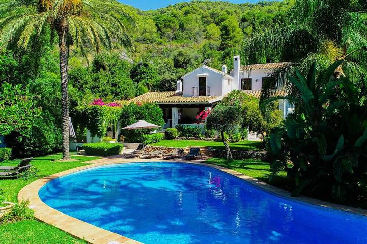 Ferienhaus für 14 Personen, mit Terrasse und Garten, mit Haustier in Coín