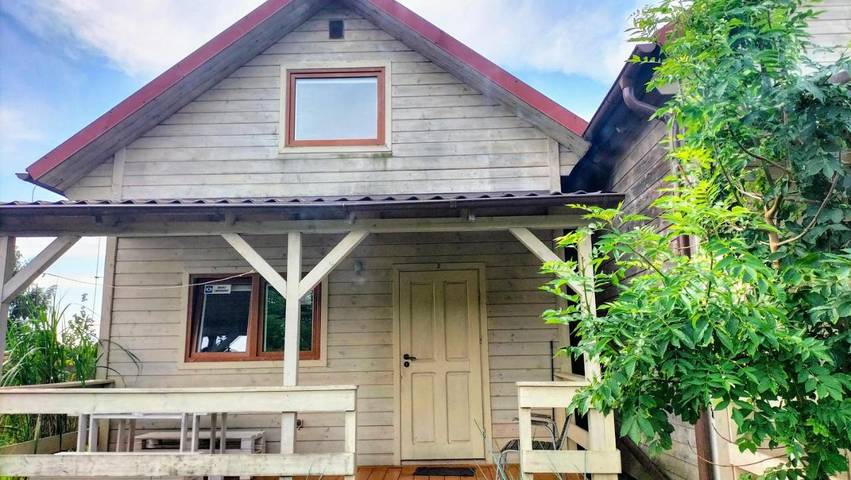 Ferienhaus für 7 Personen, mit Pool und Terrasse, mit Haustier
