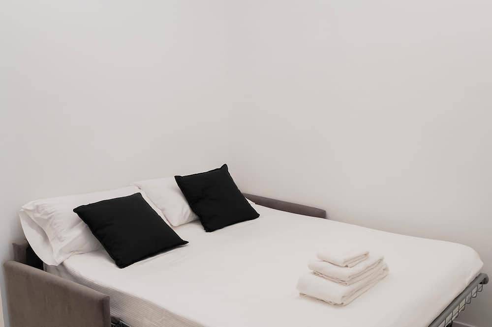 Barneys Design Apartment in Taranto, Golf von Tarent