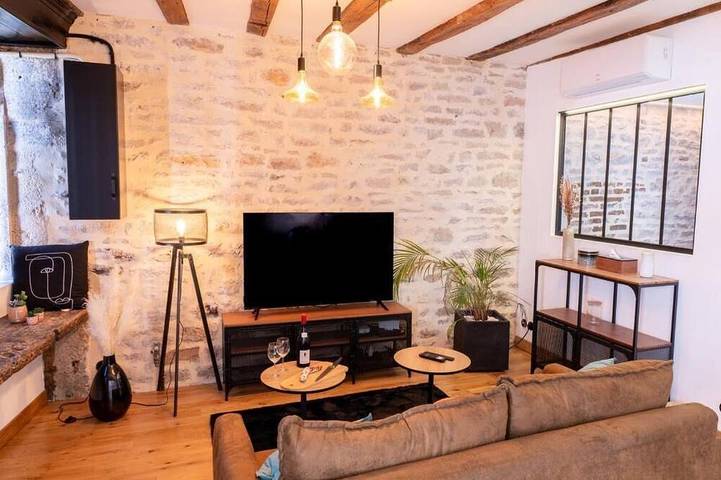 Gîte pour 4 personnes dans Église Abbatiale Saint Philibert de Tournus