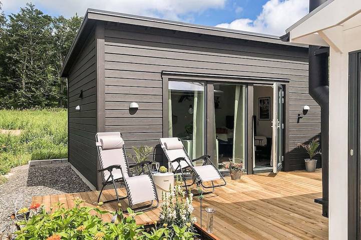 Feriehus for 3 personer, med have - 1