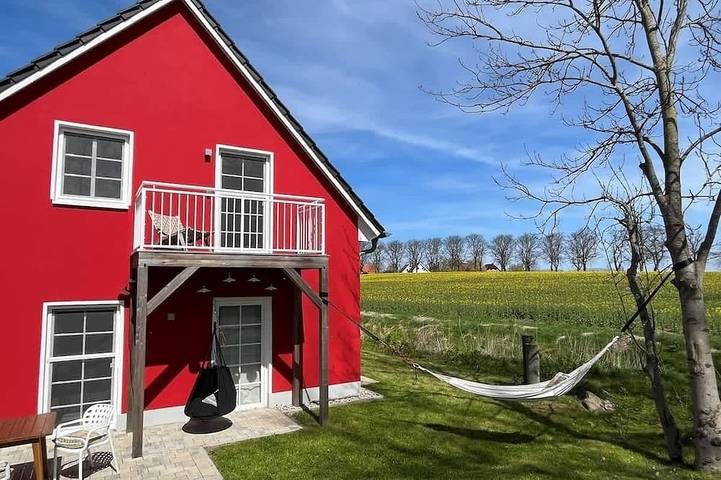 Holiday home for 8 people, with garden - 1