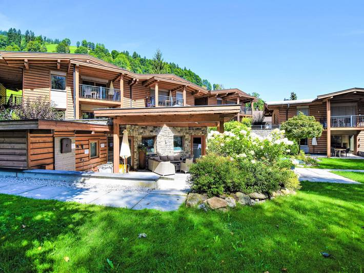 Vakantieappartement voor 12 personen, with balkon and tuin as well as sauna in Niederau